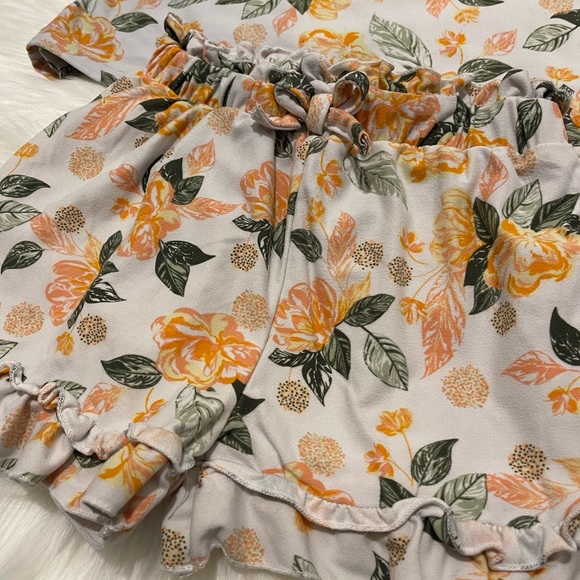 Girls Tank / Shorts set size 5 - Picture 3 of 5